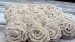 svadobné pierka jutové ružičky